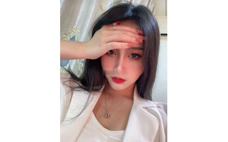 夏洛特找外围楼凤约炮做爱按摩服务