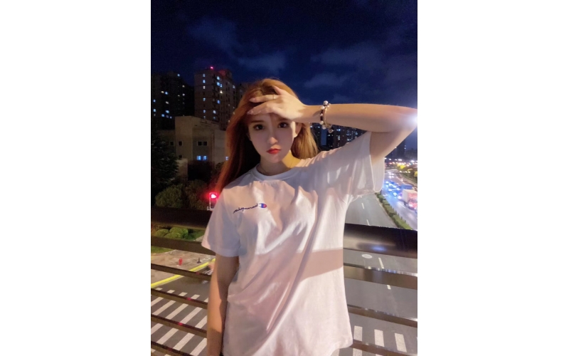 弗劳莫尔德约留学生援交按摩做爱服务